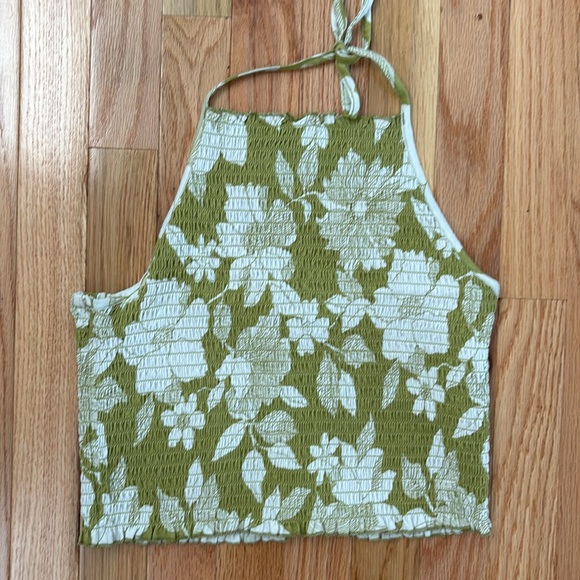 NEW BILLABONG WOMENS GREEN HALTER TIE TANK TOP SMOCKED SEAWEED GREEN LARGE - Picture 3 of 6